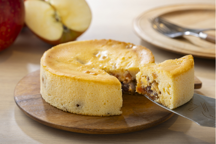 林檎と胡桃のチーズケーキ